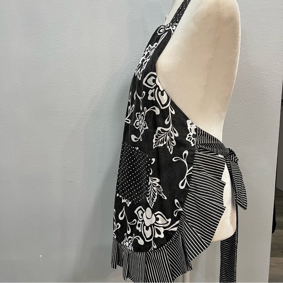 Flirty Ruffly Full Apron Long Sash Tie Black & White Floral Striped Dotted Print - Picture 3 of 6